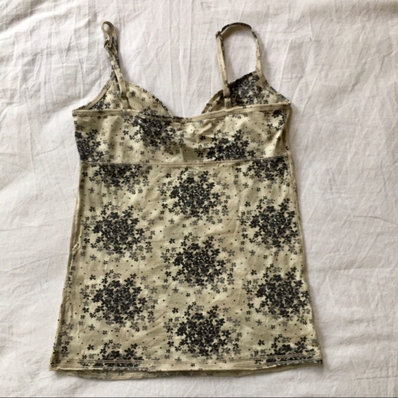 SOLD✖️ Lucky Brand Floral Tank - Picture 2 of 5